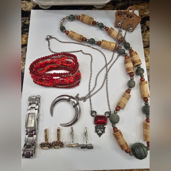 Assorted Jewelry LOT 4.5lbs Bag#15 - Picture 10 of 16